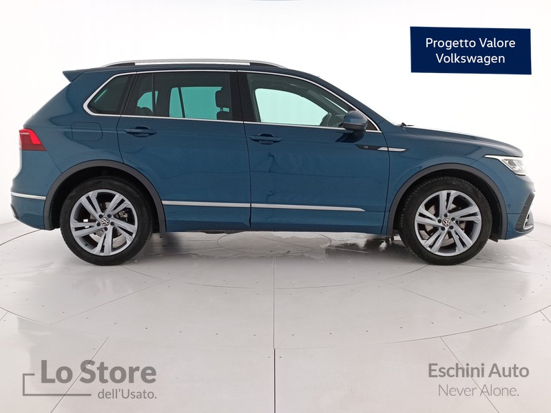 3 - Volkswagen Tiguan 2.0 tdi r-line 150cv dsg