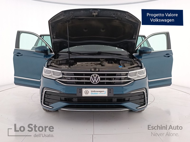 22 - Volkswagen Tiguan 2.0 tdi r-line 150cv dsg