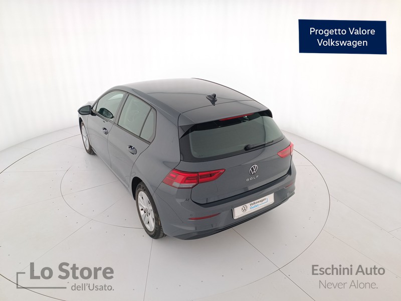 6 - Volkswagen Golf 2.0 tdi life 115cv dsg