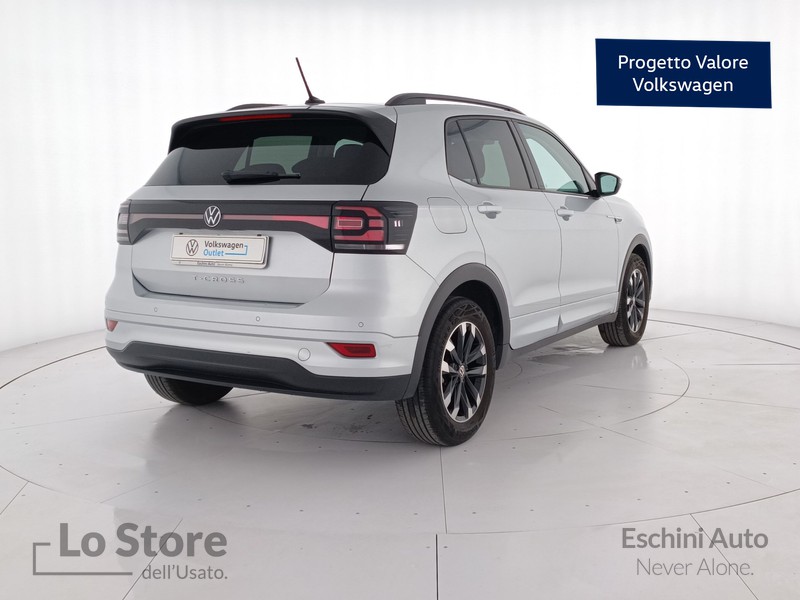 4 - Volkswagen T-Cross 1.0 tsi style 110cv