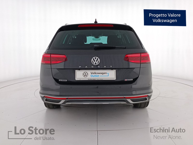 5 - Volkswagen Passat alltrack 2.0 tdi 4motion 190cv dsg