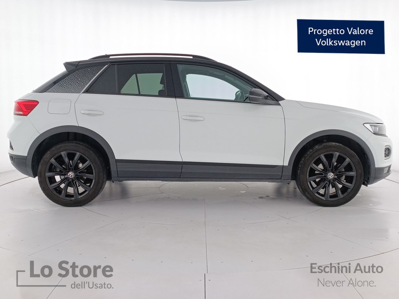 3 - Volkswagen T-Roc 1.5 tsi sport