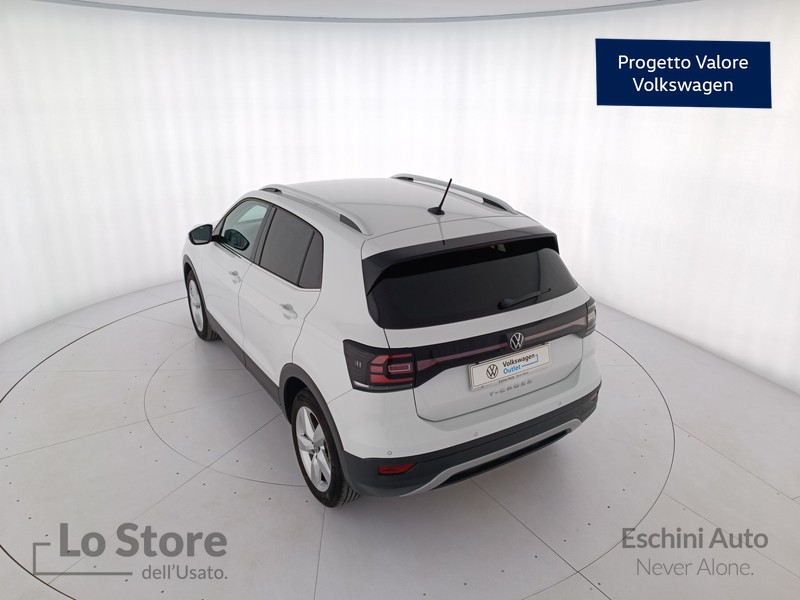 6 - Volkswagen T-Cross 1.0 tsi advanced 110cv