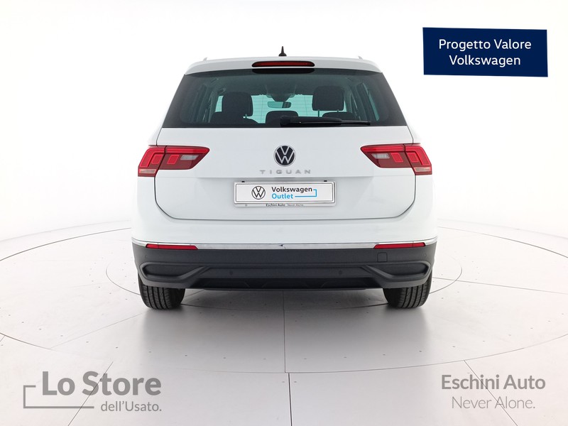 5 - Volkswagen Tiguan 2.0 tdi life 122cv