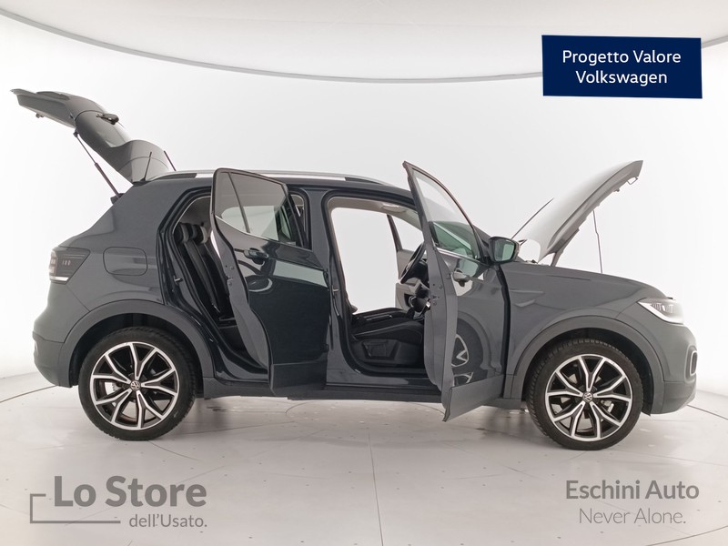 9 - Volkswagen T-Cross 1.0 tsi advanced 110cv