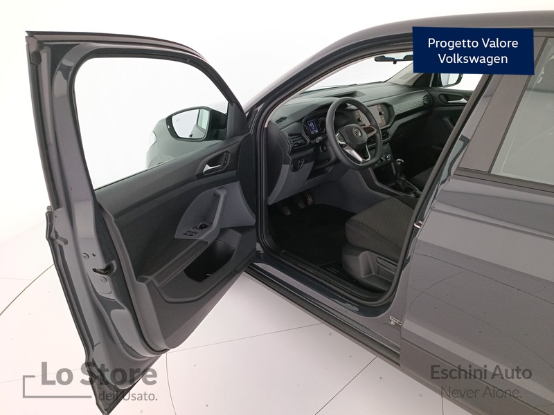 18 - Volkswagen T-Cross 1.0 tsi urban 95cv