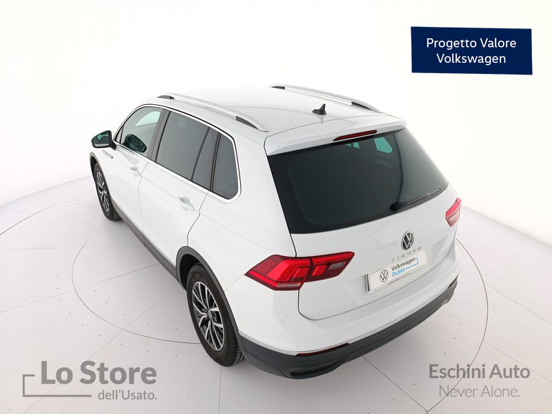 6 - Volkswagen Tiguan 2.0 tdi life 122cv