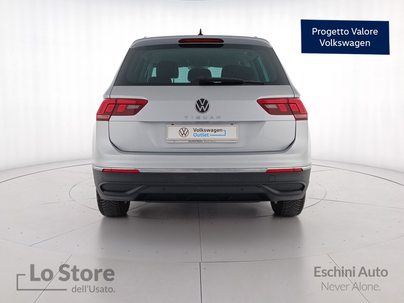 5 - Volkswagen Tiguan 1.5 tsi life 130cv