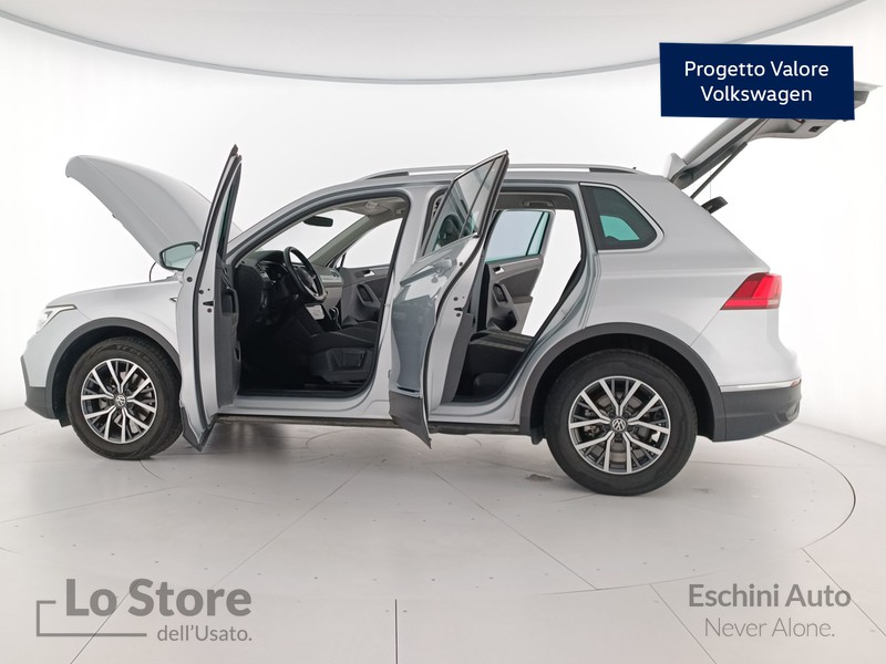 20 - Volkswagen Tiguan 1.5 tsi life 130cv