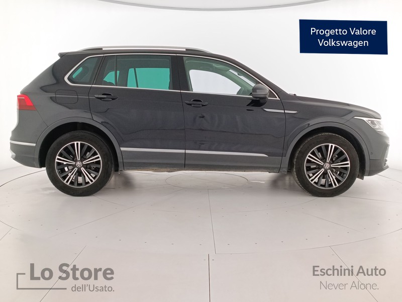 3 - Volkswagen Tiguan 2.0 tdi elegance 4motion 150cv dsg