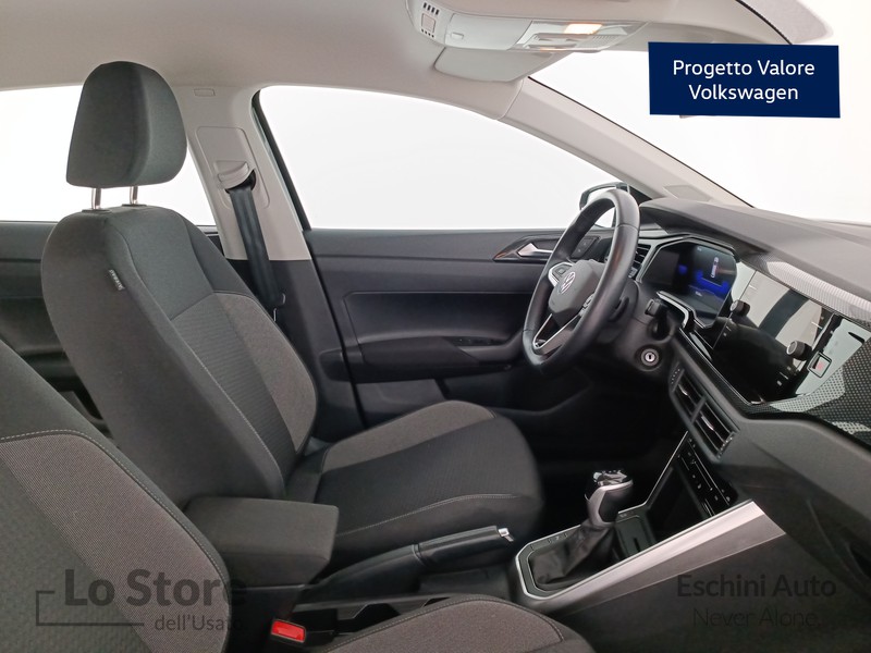 11 - Volkswagen Polo 1.0 tsi life 95cv dsg