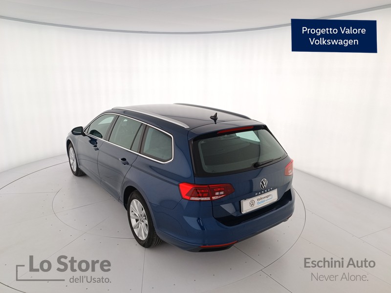 6 - Volkswagen Passat variant 2.0 tdi business 150cv dsg