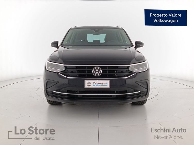 2 - Volkswagen Tiguan 2.0 tdi life 122cv