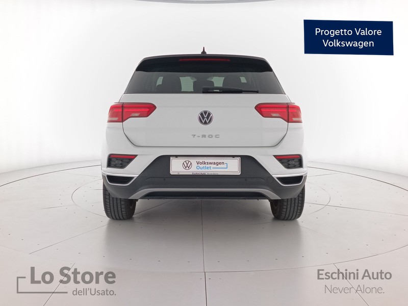 5 - Volkswagen T-Roc 1.0 tsi style 110cv