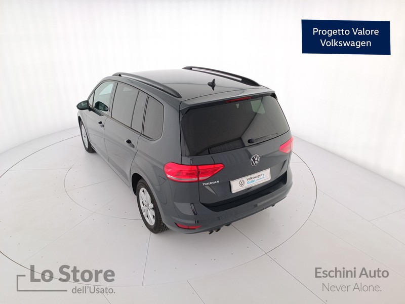 6 - Volkswagen Touran 2.0 tdi business dsg monovolume 5 posti