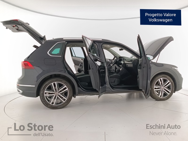 9 - Volkswagen Tiguan 2.0 tdi elegance 150cv dsg