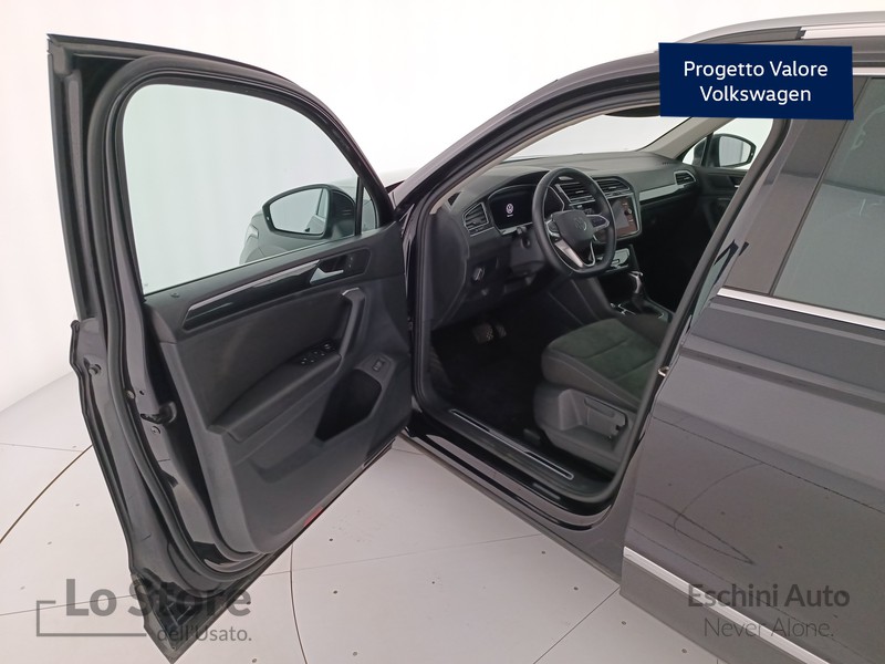 19 - Volkswagen Tiguan 2.0 tdi elegance 150cv dsg