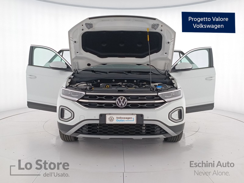 22 - Volkswagen T-Roc 1.0 tsi style 110cv