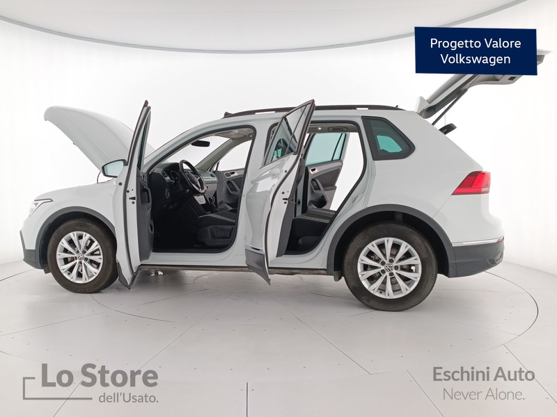 20 - Volkswagen Tiguan 2.0 tdi life 122cv