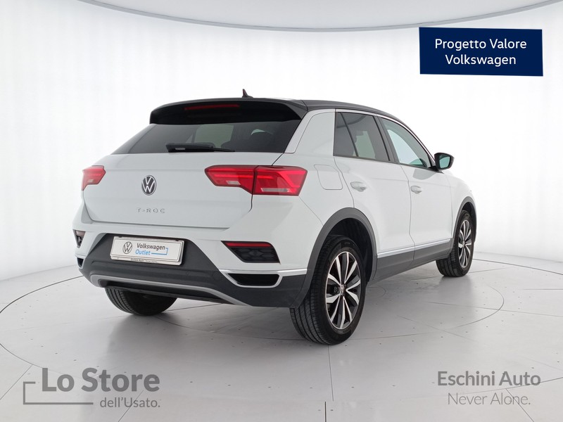 4 - Volkswagen T-Roc 1.0 tsi style 110cv