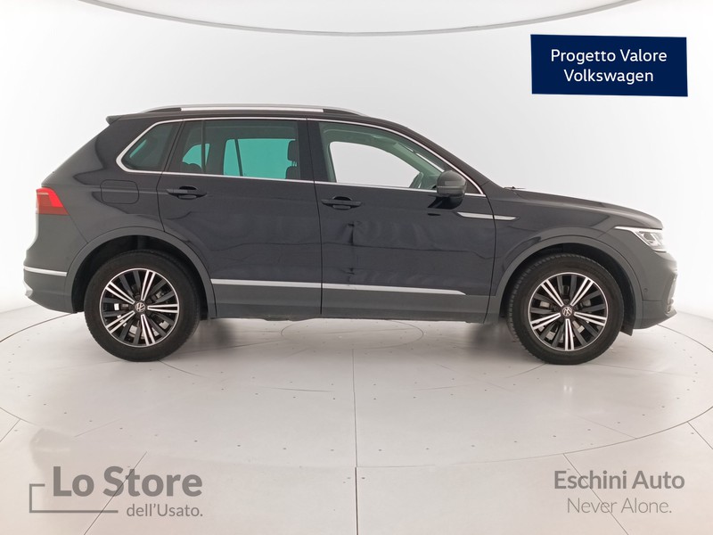 3 - Volkswagen Tiguan 2.0 tdi elegance 4motion 150cv dsg