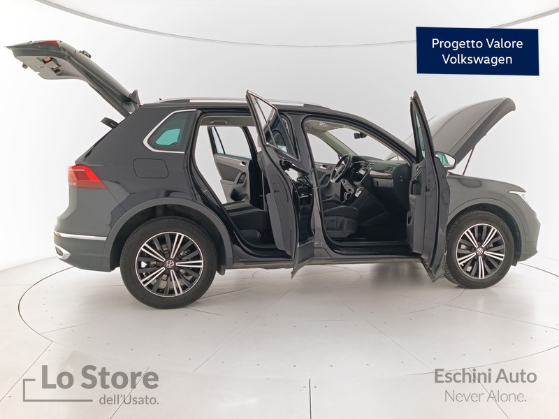 9 - Volkswagen Tiguan 2.0 tdi elegance 4motion 150cv dsg