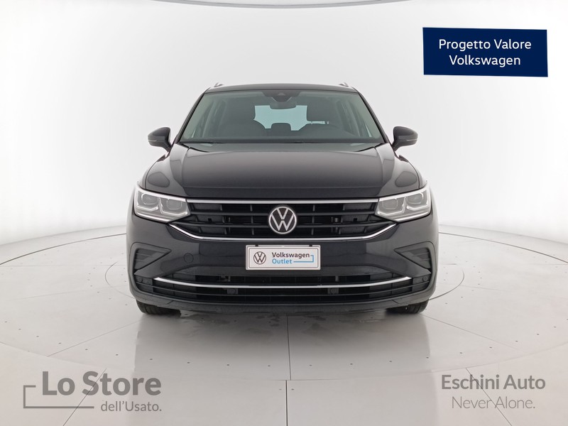 2 - Volkswagen Tiguan 2.0 tdi life 122cv