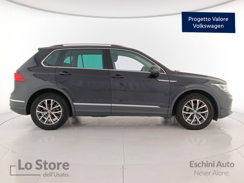 3 - Volkswagen Tiguan 2.0 tdi life 122cv