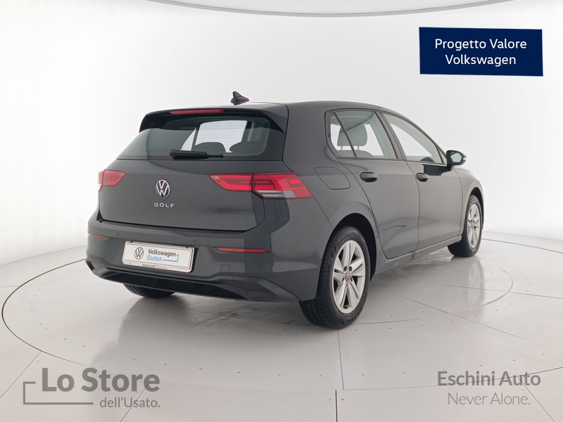 4 - Volkswagen Golf 1.0 tsi evo life 110cv