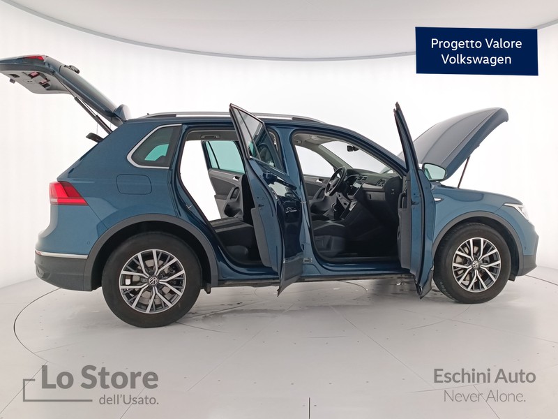 9 - Volkswagen Tiguan 2.0 tdi life 122cv