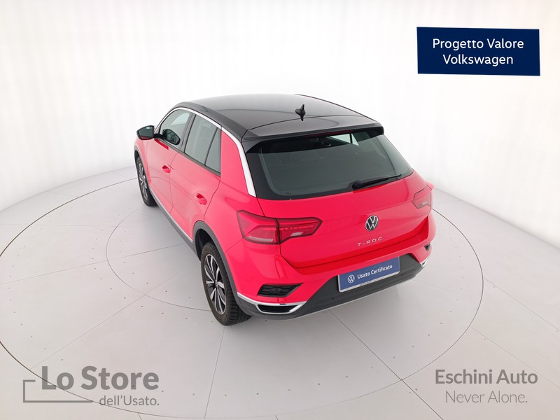 6 - Volkswagen T-Roc 1.0 tsi style 110cv