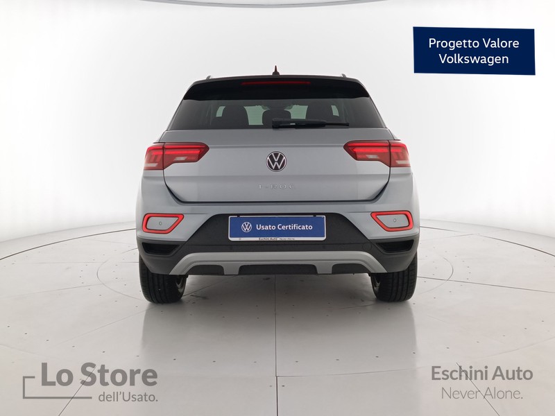 5 - Volkswagen T-Roc 1.0 tsi life 115cv