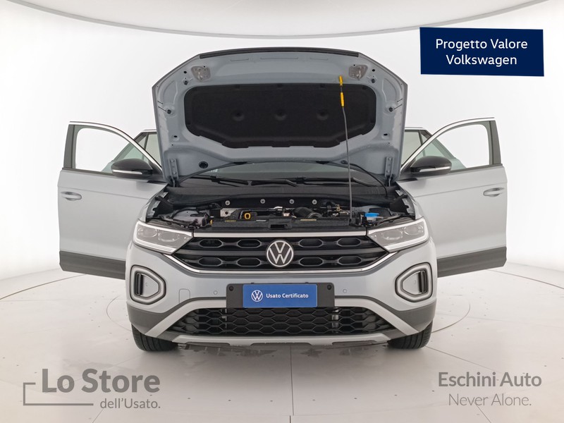 22 - Volkswagen T-Roc 1.0 tsi life 115cv