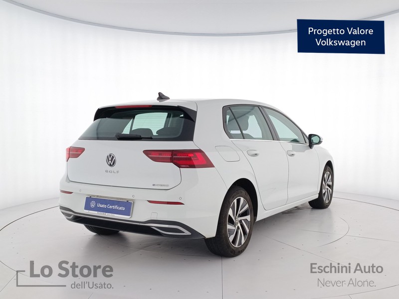 4 - Volkswagen Golf 1.4 tsi ehybrid style 204cv dsg