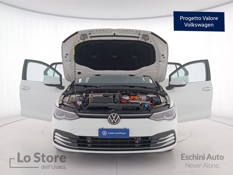 22 - Volkswagen Golf 1.4 tsi ehybrid style 204cv dsg