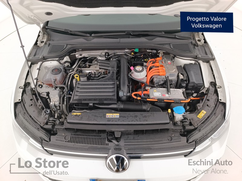 23 - Volkswagen Golf 1.4 tsi ehybrid style 204cv dsg