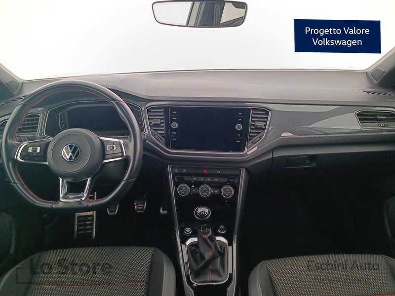 12 - Volkswagen T-Roc 2.0 tdi advanced 150cv