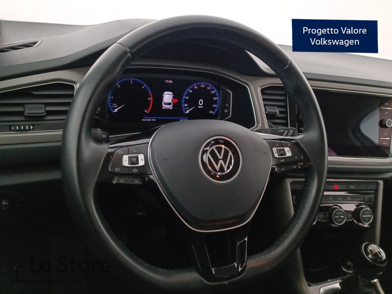 13 - Volkswagen T-Roc 2.0 tdi style 115cv