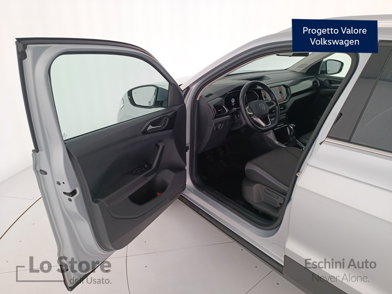 19 - Volkswagen T-Cross 1.0 tsi advanced 110cv