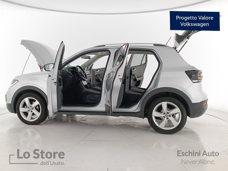 20 - Volkswagen T-Cross 1.0 tsi advanced 110cv