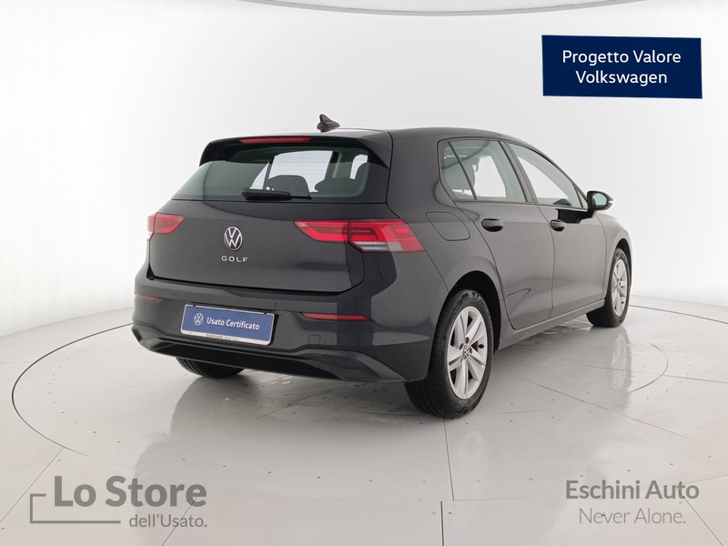 4 - Volkswagen Golf 1.0 tsi evo life 110cv