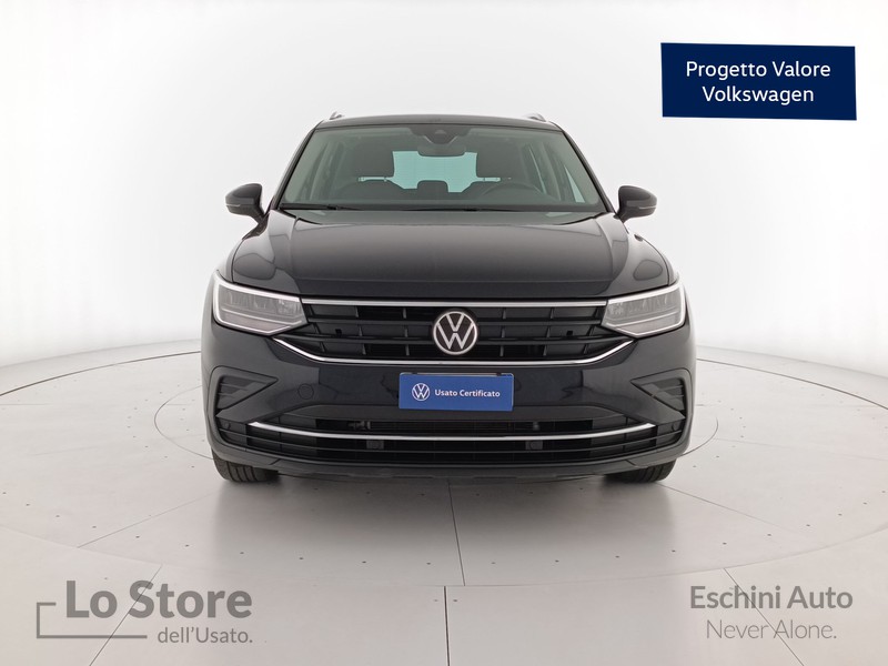 2 - Volkswagen Tiguan 1.5 tsi life 130cv