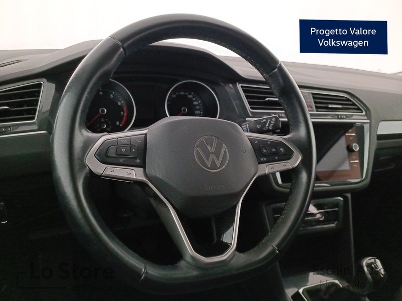 13 - Volkswagen Tiguan 1.5 tsi life 130cv