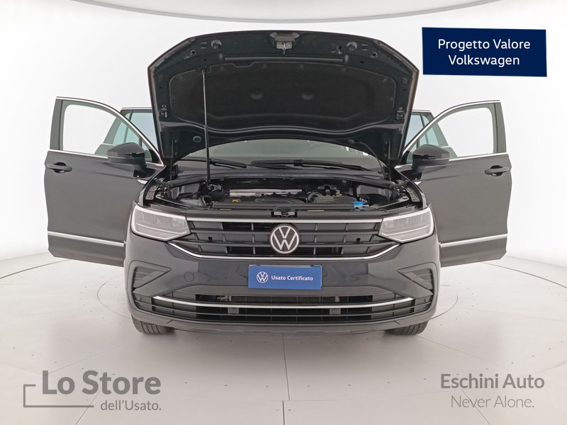 22 - Volkswagen Tiguan 1.5 tsi life 130cv