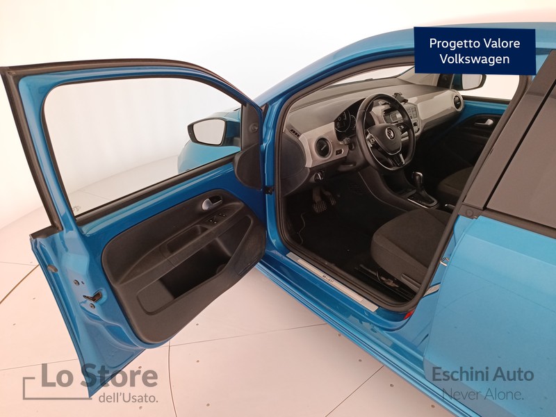 19 - Volkswagen e-up! 5p