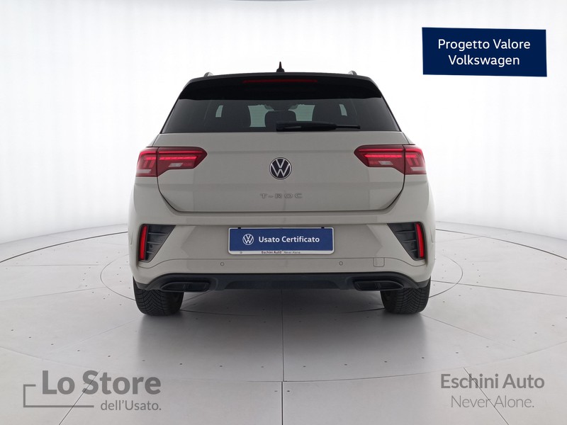 5 - Volkswagen T-Roc 2.0 tdi r-line 115cv