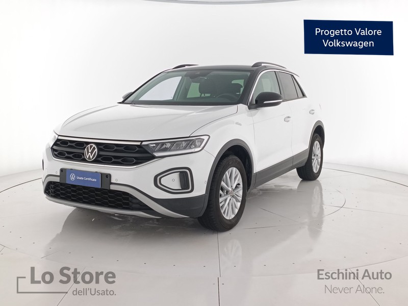 1 - Volkswagen T-Roc 1.0 tsi life 110cv