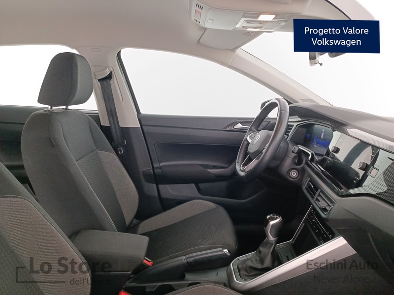 11 - Volkswagen Polo 1.0 tsi life 95cv