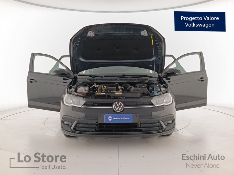 22 - Volkswagen Polo 1.0 tsi life 95cv