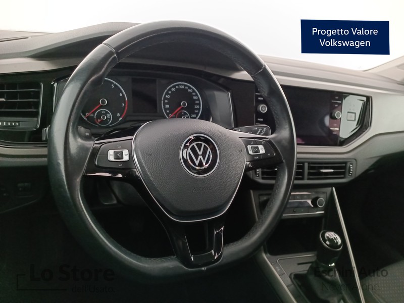 13 - Volkswagen Polo 5p 1.0 tgi comfortline 90cv my19